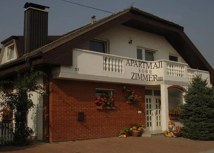 Apartments Soncnica